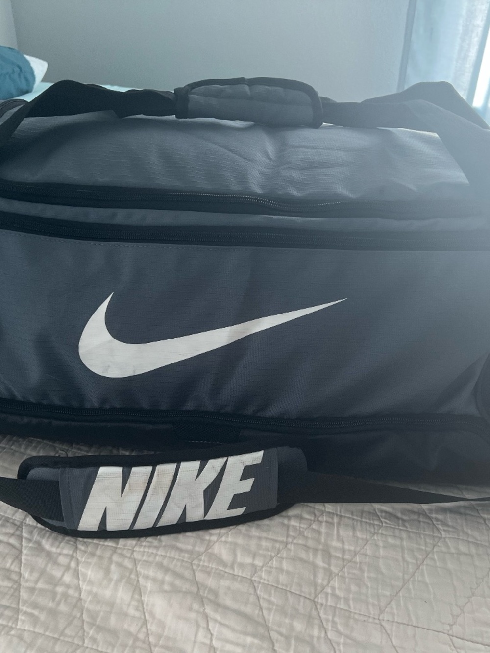 Nike BRASILIA TRAINING 41 L DUFFEL BAG, with lower shoe compartment